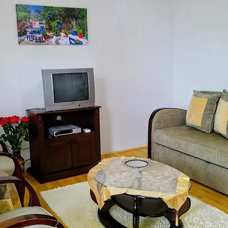 Apartment Uzumluapart *